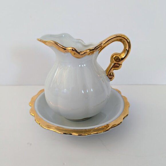 Vintage Richelieu Porcelain Washbasin Pitcher and Bowl Miniature Collectible - Picture 1 of 8